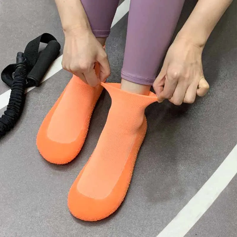 Woman Anti-slip Yoga Fitness Socks Shoes Children Kids Teen Girls Luminous Sport Socks Breathable Cotton Non-slip Jelly Shoes